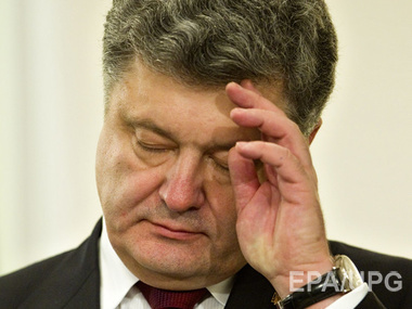 Порошенко пообещал внести в Раду законопроект об отмене внеблокового статуса Украины