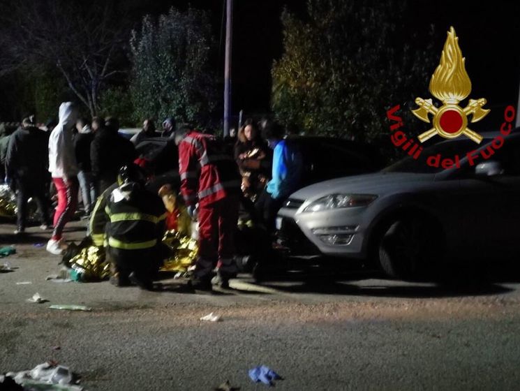 ﻿В Італії в нічному клубі шестеро людей загинуло внаслідок тисняви