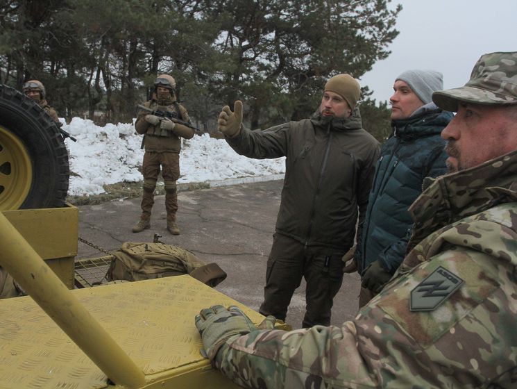 ﻿Волонтери "Національного корпусу" розробили для армії український багі