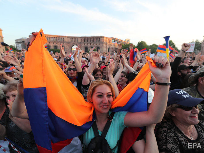 ﻿У Вірменії відбуваються позачергові парламентські вибори