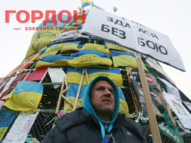 Евромайдан снова готовят к возможному штурму