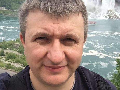 Украинская общественность напрочь отрицает внутренние процессы во Франции и в других странах. Везде Путин всемогущий, и это объясняет все