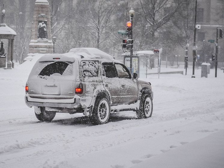 ﻿Синоптик: 12 грудня в Україні прогнозують сніг та хуртовини