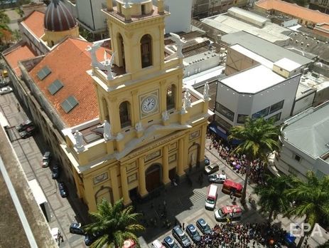 В результате стрельбы в бразильском кафедральном соборе погибло пять человек, четверо ранены