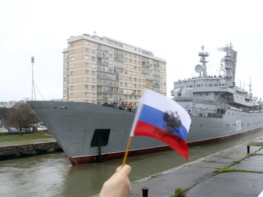 Как изменятся отношения Украины и России после отмены внеблокового статуса?