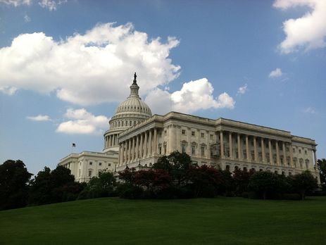 ﻿У Конгресі США ухвалили резолюцію проти 