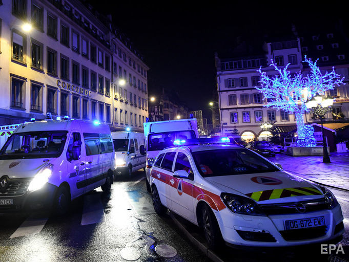 При стрельбе в Страсбурге погибли три человека – МВД Франции