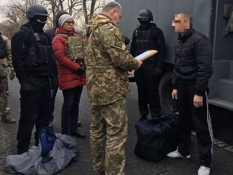 Представители ОРДО передали украинской стороне 13 осужденных, отбывавших наказание в тюрьмах на неподконтрольной части Донбасса – Денисова