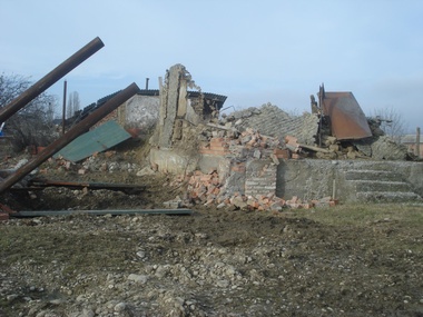 СМИ: В Чечне силовики снова сожгли дом боевика