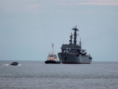 В воскресенье российские военные корабли вторглись в экономическую зону Латвии