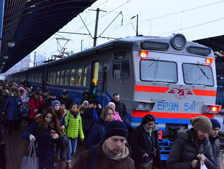 ﻿У 2019 році "Укрзалізниця" планує двічі підвищити тарифи на внутрішні пасажирські перевезення
