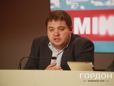 Генпрокуратура: Азаров не сможет продать свой дом в Киеве