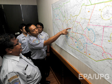 Власти Индонезии получили информацию о возможном обнаружении обломков пропавшего лайнера