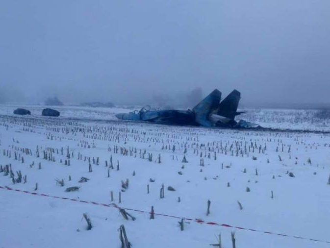 Обнародовано фото разбившегося в Житомирской области Су-27