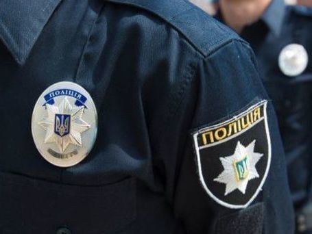 "В состоянии алкогольного опьянения". Полиция задержала мужчину, который сообщил о минировании налоговой в Чернигове