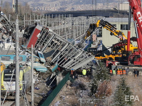 Крушение поезда в Анкаре. В Турции задержали девятерых подозреваемых