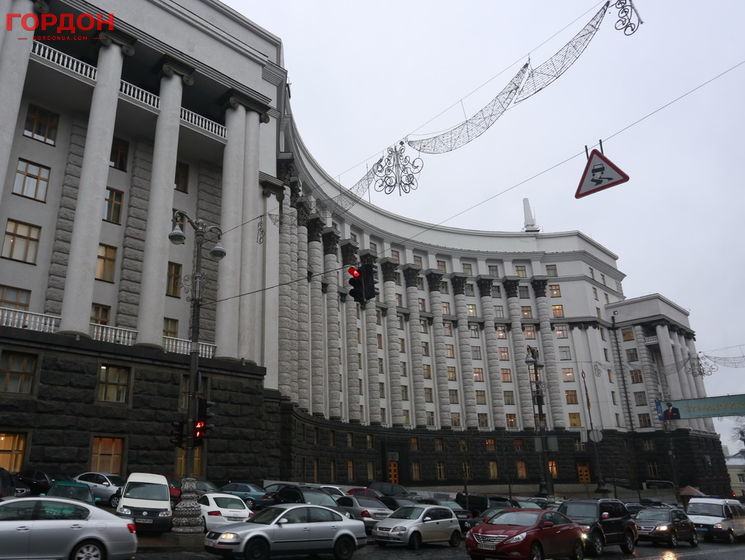 ﻿Кабмін України вирішив розділити ДФС на податкову і митну служби