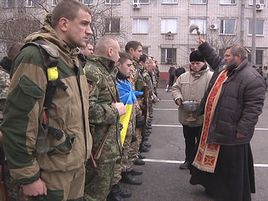 Бойцы спецбатальона "Чернигов" отправились в Луганскую область для ротации