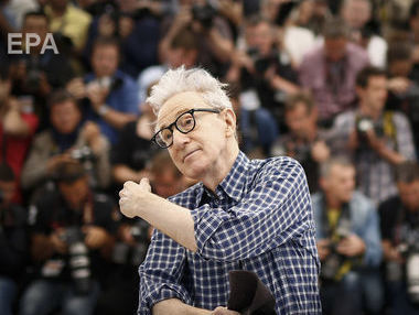 ﻿У Вуді Аллена в 1970-ті роки був роман із неповнолітньою моделлю