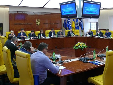 В сезоне 2019/2020 высший футбольный дивизион Украины вновь будет состоять из 12 команд – Премьер-лига