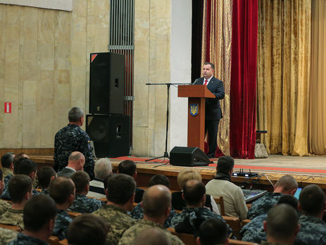 ﻿Пріоритетним завданням Міноборони у 2019 році буде створення морської бази в Азовському морі – Полторак