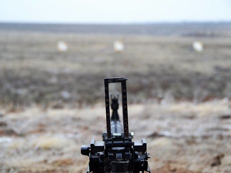 У зоні проведення операції Об'єднаних сил поранено українського військового