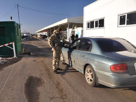 ﻿У прикордонній службі України заявили про провокації бойовиків на всіх пунктах пропуску на Донбасі
