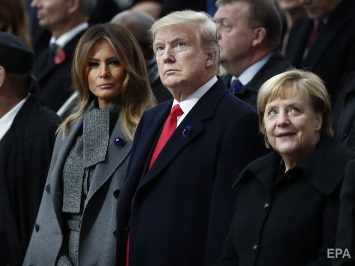 Во время закрытого совещания на саммите НАТО Трамп шантажировал Меркель и оскорблял союзников