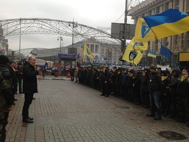 В Киеве Майдан будут охранять две тысячи активистов отрядов самообороны