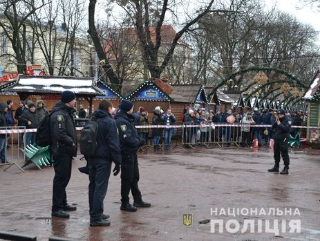 Полиция начала расследование по факту пожара на рождественской ярмарке во Львове