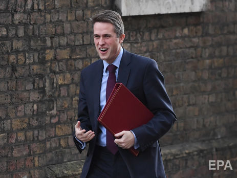 Глава минобороны Великобритании хотел сместить с поста Мэй – The Times