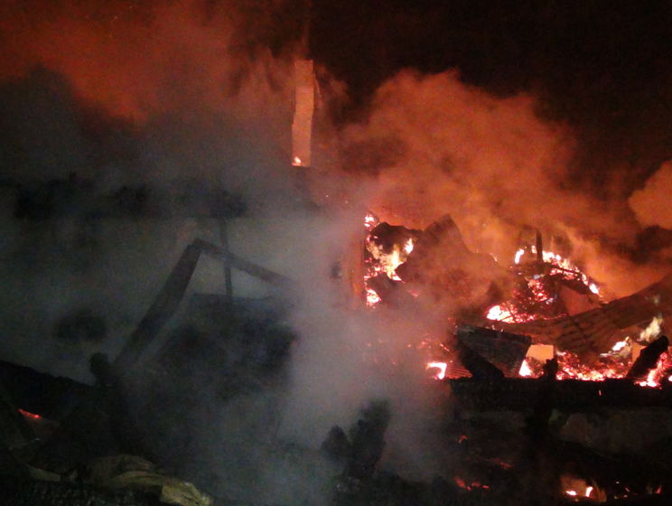 Под Яремче в Ивано-Франковской области горел отель, один человек погиб
