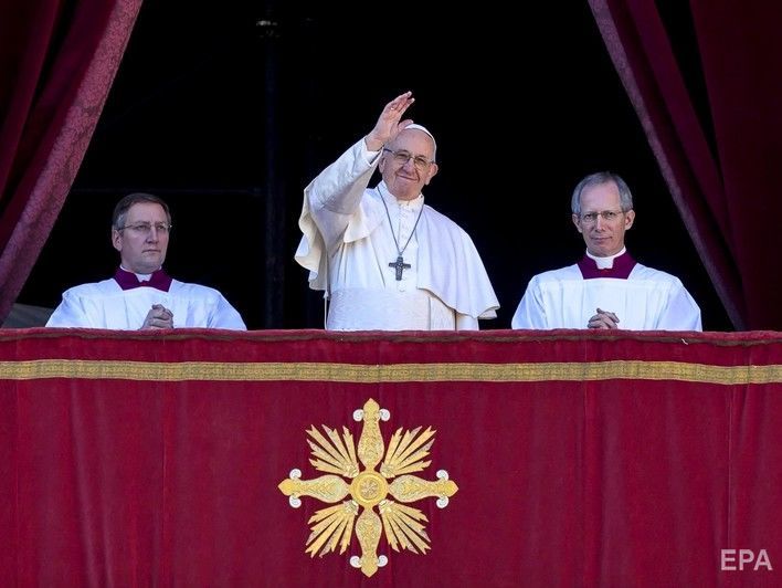 ﻿"Ненаситна жадібність пронизує людську історію". Папа римський Франциск під час різдвяної проповіді засудив споживацтво