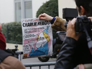 Дайджест 12 января: Стратегия развития Украины, Интерпол ищет Януковича, Charlie Hebdo опубликуют новые карикатуры