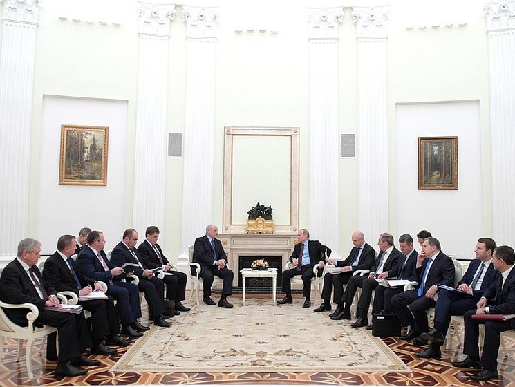 ﻿Переговори Путіна і Лукашенка в Кремлі тривали майже чотири години