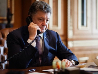 Порошенко обсудил с Назарбаевым эскалацию конфликта на Донбассе