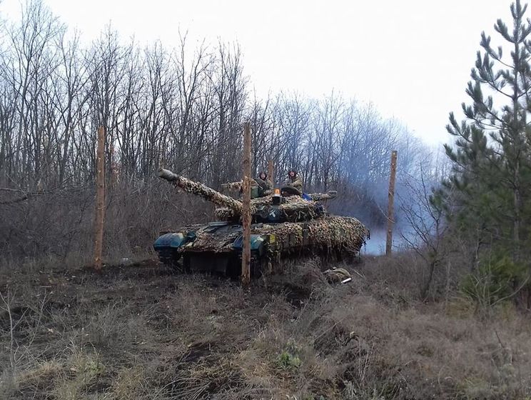﻿Бойовики на Донбасі тричі застосовували заборонене озброєння, поранено українського військового – штаб операції Об'єднаних сил