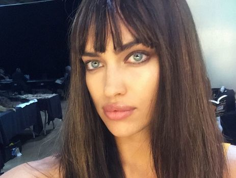 Фото Шейк разместили на обложке мексиканского Vogue