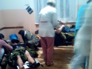 Волонтер Рычкова: Из донецкого аэропорта вывезли 20 раненых и троих погибших "киборгов"