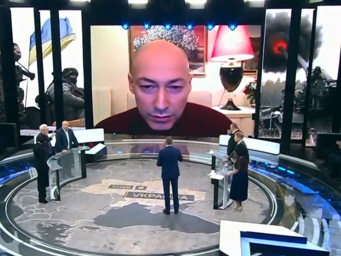 ﻿Гордон на телеканалі "Россия 1": Я зневажаю російське керівництво за кримську і донбаську авантюру. За те, що росіяни й українці стали ненавидіти одне одного, спасибі Путіну