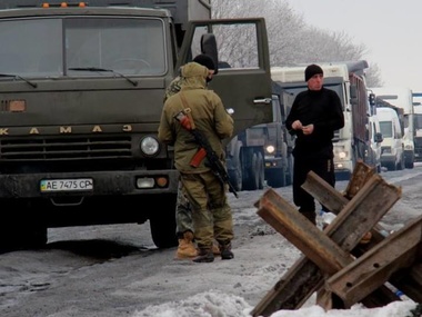 Пресс-центр АТО: Украинские военные уничтожили танк и живую силу террористов под Мариуполем