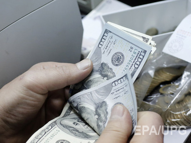 Курс валют НБУ: $1 – 15,9 грн, €1 – 18,4 грн