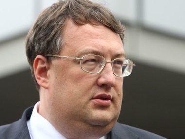 Anton Gerashchenko: The conflict in Donbass follows a sinusoid. Factors influencing its ups and downs are international relations and negotiations with Putin