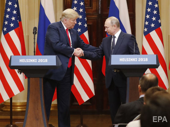 "Россия открыта к диалогу с США". Путин поздравил Трампа с наступающим Новым годом