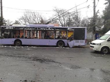 В Донецке под обстрел попала остановка, соцсети сообщают о погибших