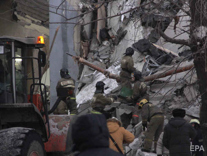 Достоверно известно о четырех погибших во время обрушения дома в Магнитогорске &ndash; МЧС РФ