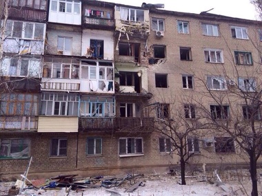 Аброськин: Боевики продолжают артобстрел жилых домов в Дебальцево
