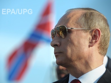 Bloomberg: Путин сузил свое ближайшее окружение до кучки радикально настроенных силовиков