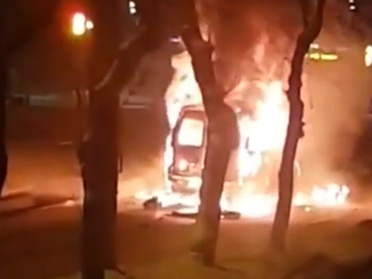В Магнитогорске взорвался микроавтобус с пассажирами, есть погибшие – СМИ