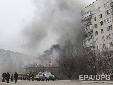 СМИ: Боевики обстреляли центр Светлодарска и Мироновского